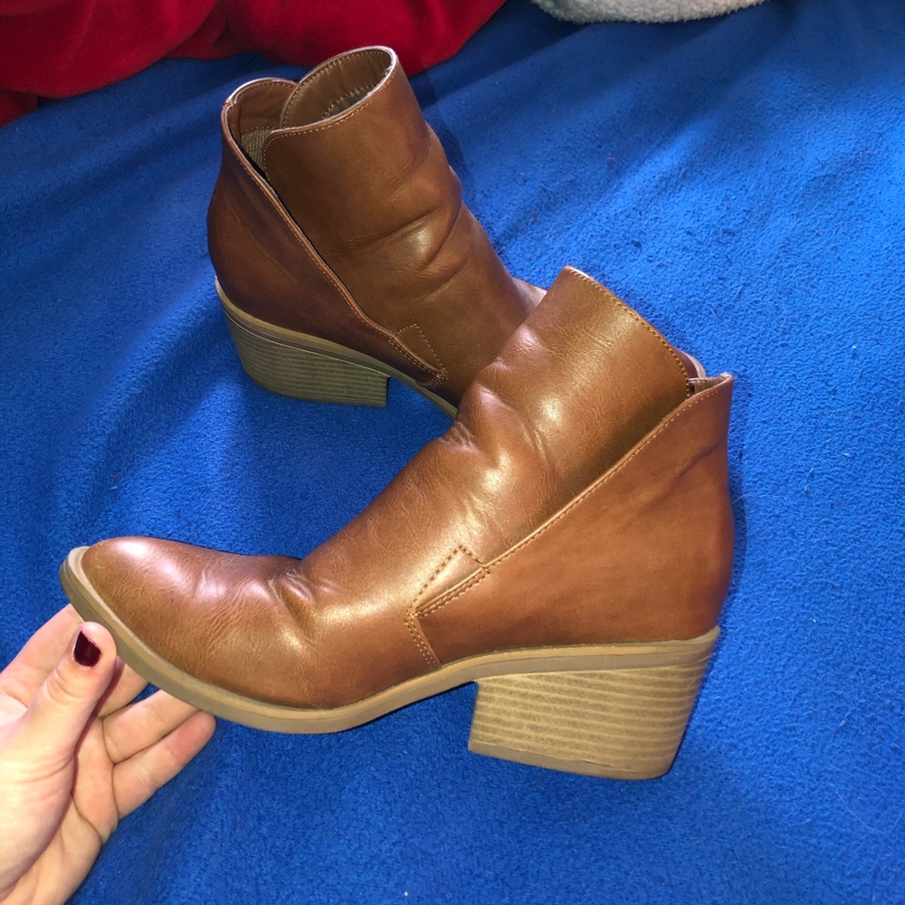 Brown Leather Heeled Ankle Booties